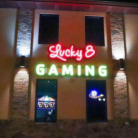 Super 8 By Wyndham Deadwood Black Hills Area Exterior photo